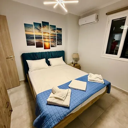 Apartment Crystal House